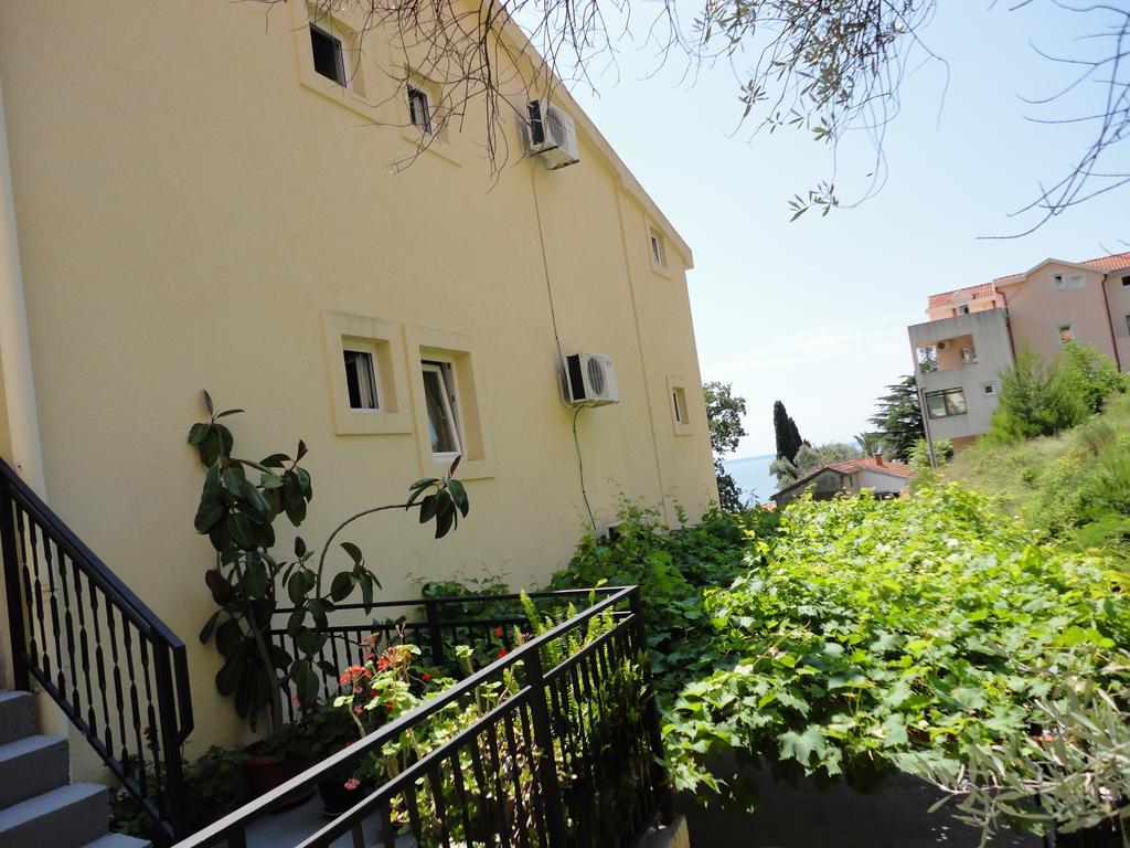 Apartments Petković Petrovac Buitenkant foto