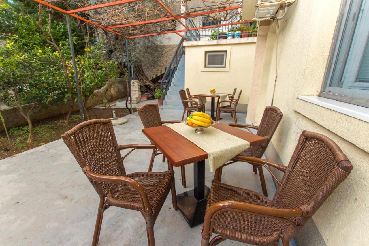 Apartments Petković Petrovac Buitenkant foto