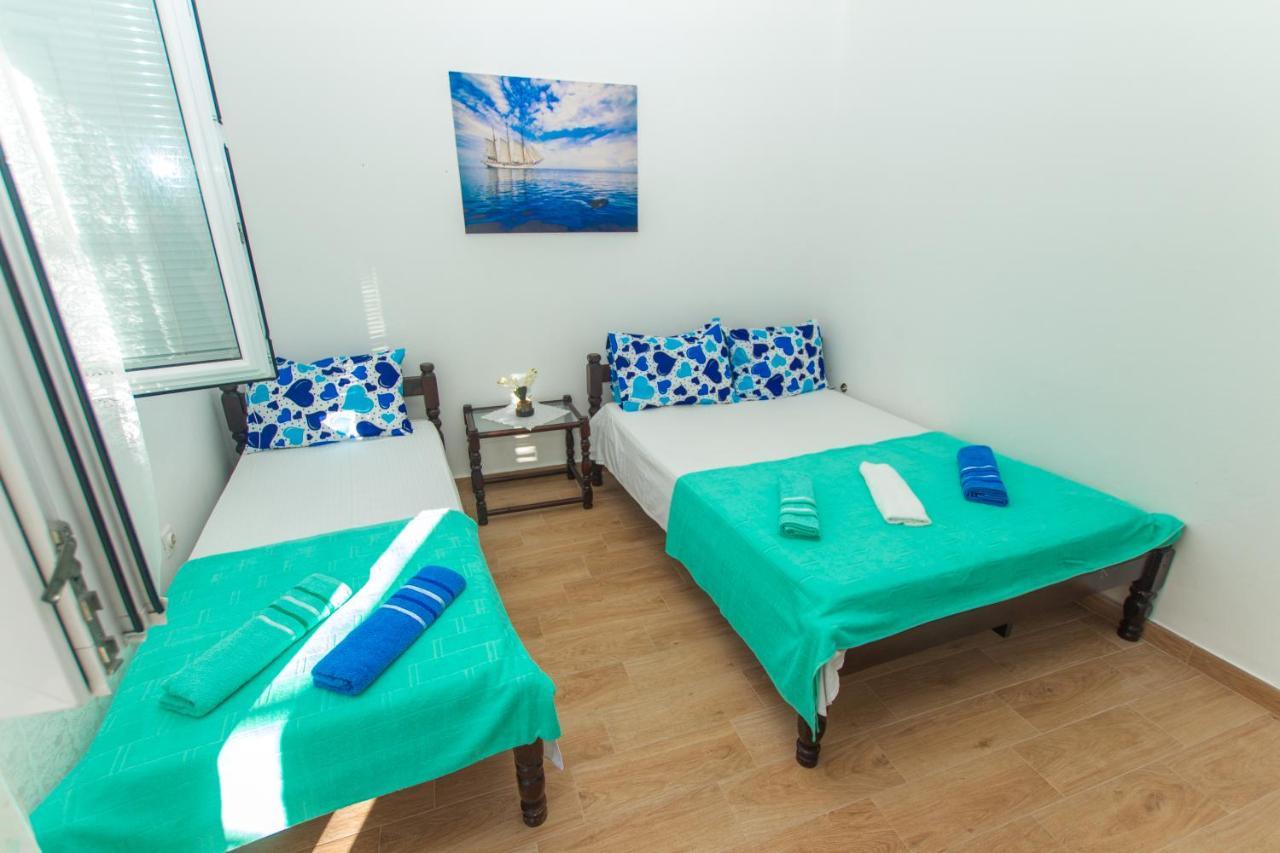 Apartments Petković Petrovac Buitenkant foto