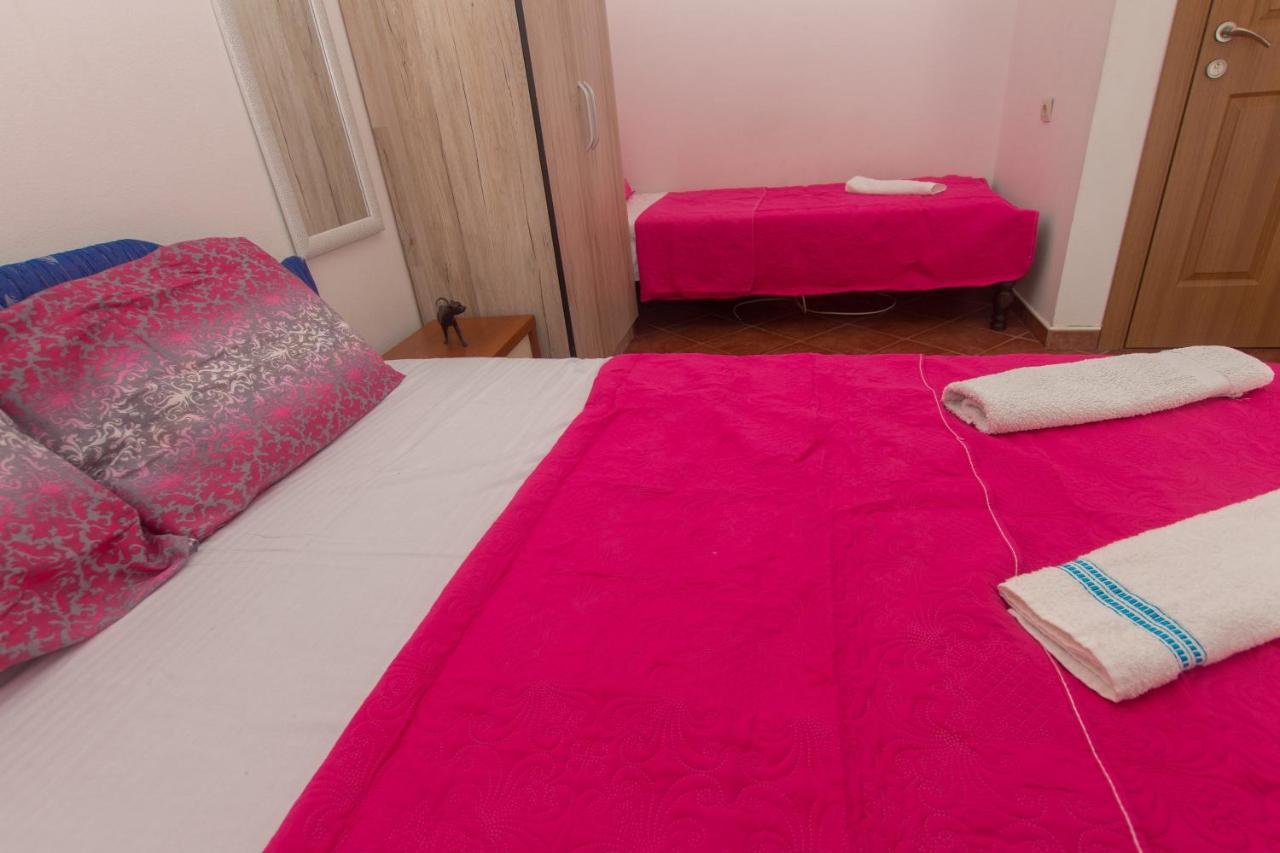 Apartments Petković Petrovac Buitenkant foto