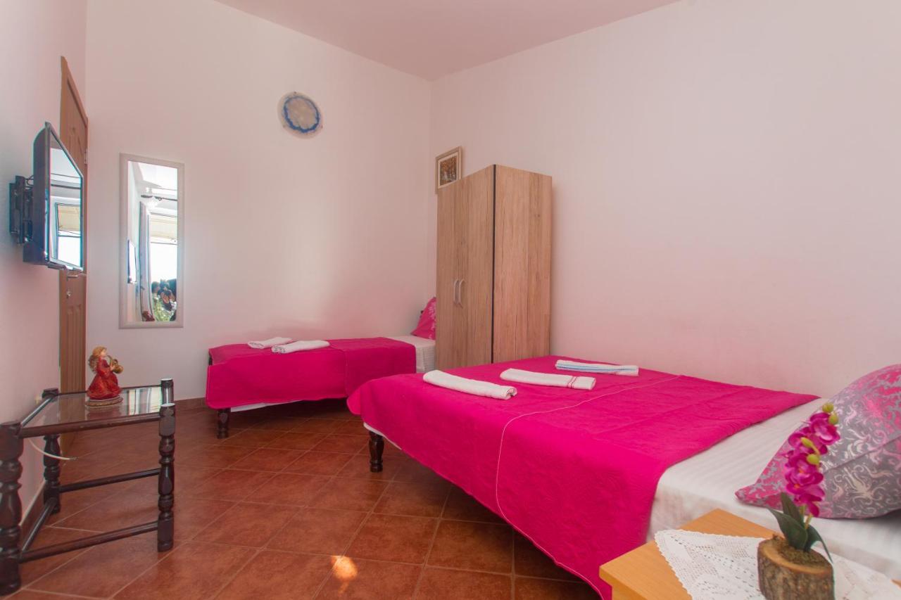 Apartments Petković Petrovac Buitenkant foto
