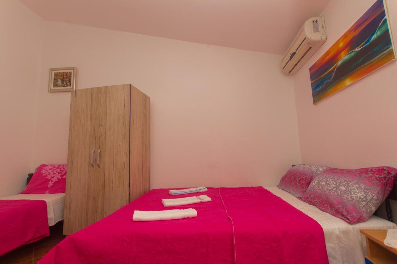 Apartments Petković Petrovac Buitenkant foto