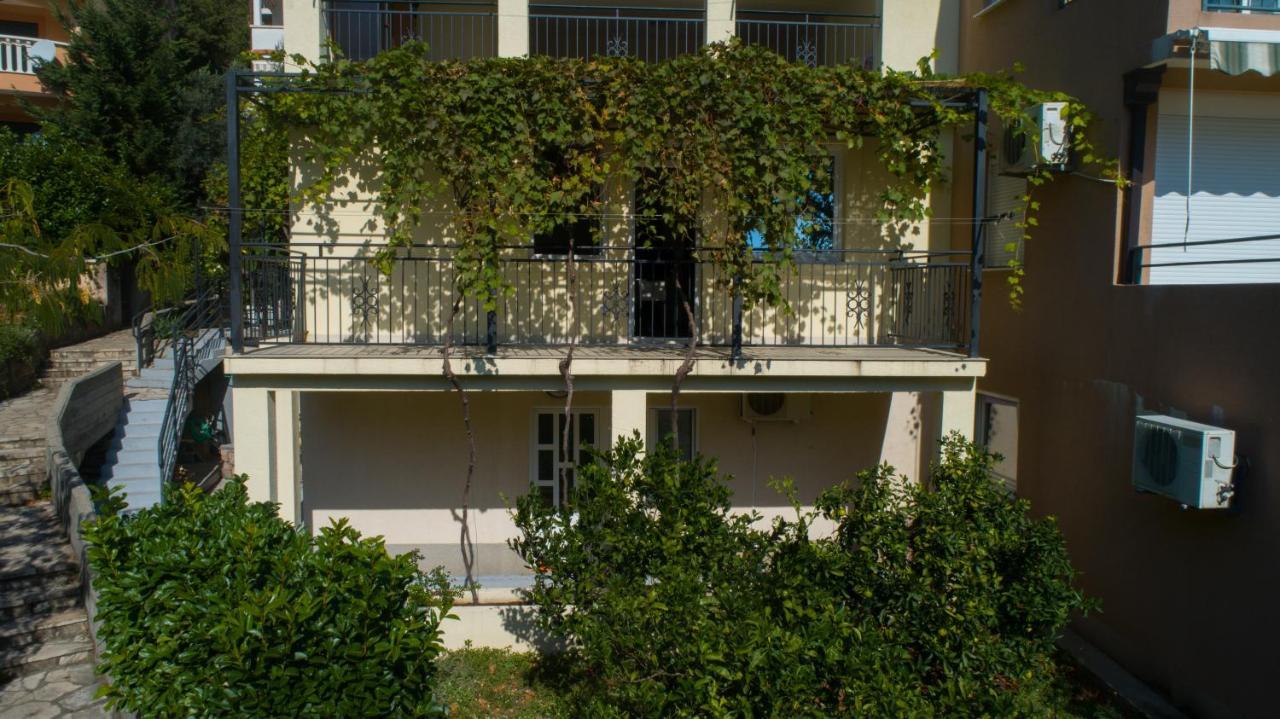Apartments Petković Petrovac Buitenkant foto