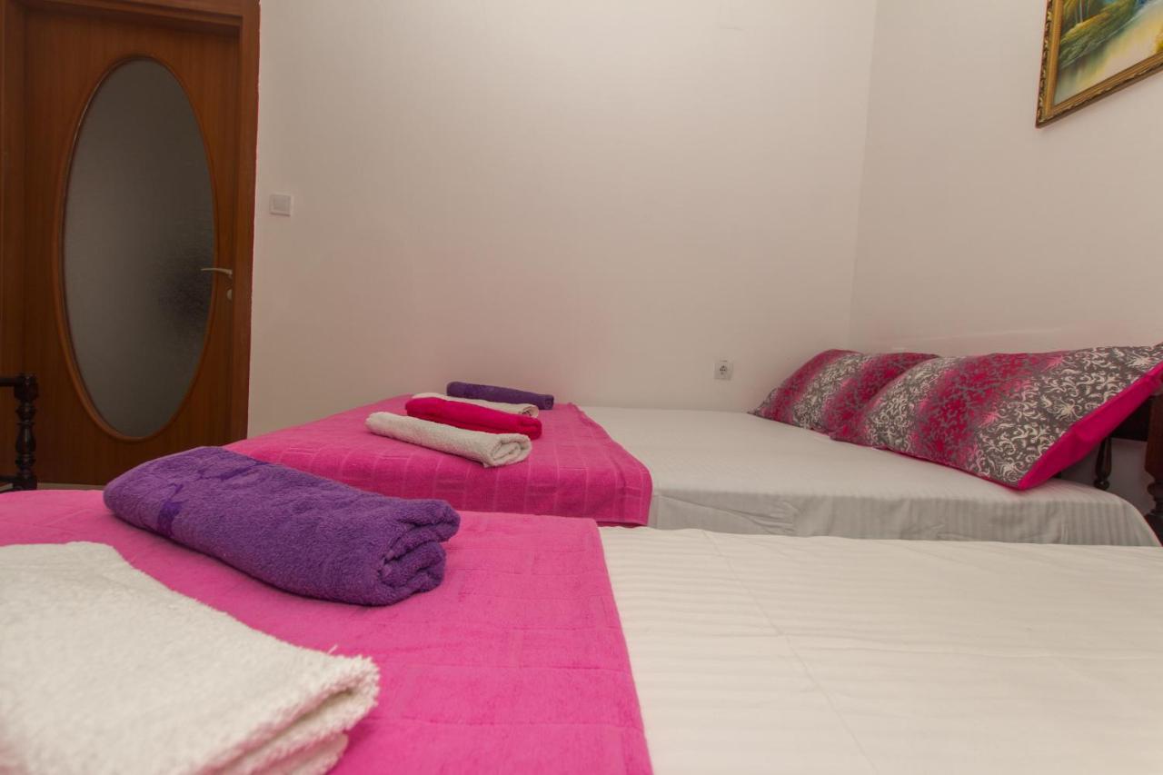 Apartments Petković Petrovac Buitenkant foto